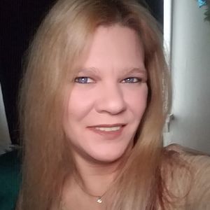 Meet your Posher, Deb